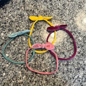 Set of 4 velvet type babygirl/toddler headbands